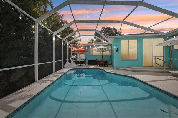 Glass Ceilings, Interior, Pool, Sun Room