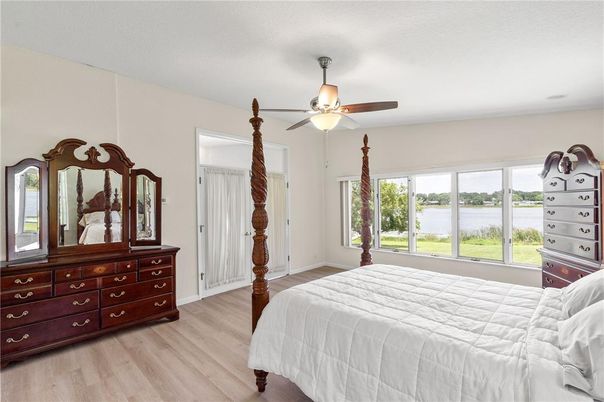 Bedroom, Interior, Water, Wood Texture Flooring