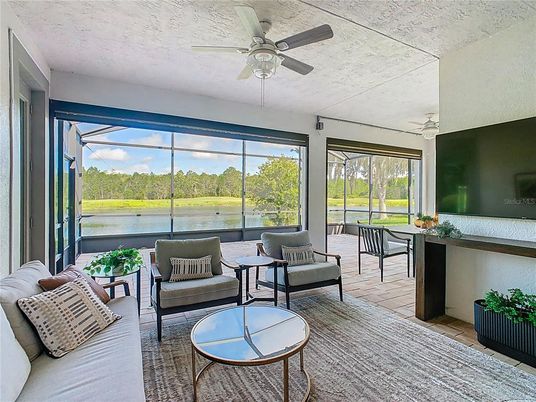 Interior, Living room, Sun Room, Water