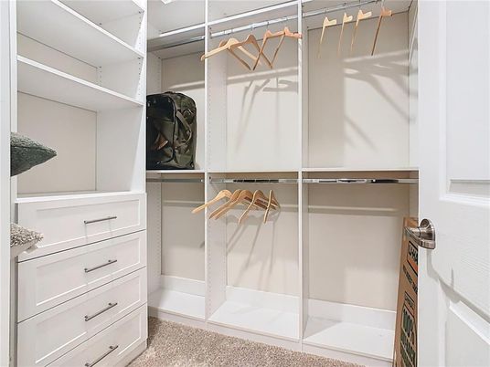 Interior, Walk-in Closets
