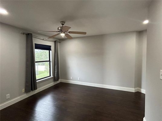 Empty room, Interior, Recessed Lighting, Wood Texture Flooring