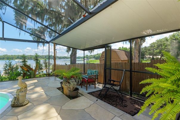 Glass Ceilings, Interior, Sun Room, Water