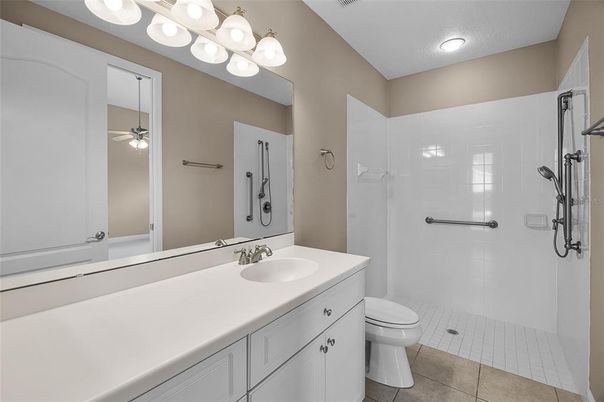 Bathroom, Interior, Recessed Lighting