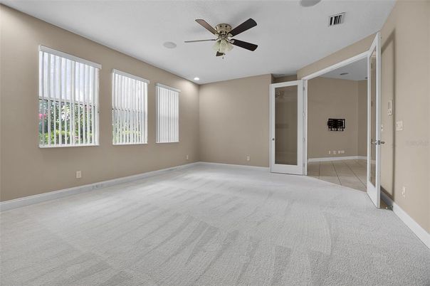 Empty room, Interior, Recessed Lighting