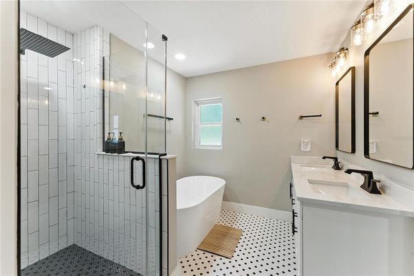 Bathroom, Dual Sink Vanities, Free Standing Baths, Glass Shower, Interior, Recessed Lighting