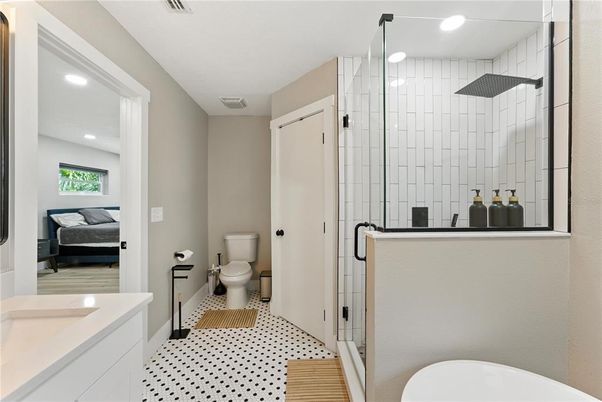 Bathroom, Bedroom, Glass Shower, Interior, Recessed Lighting