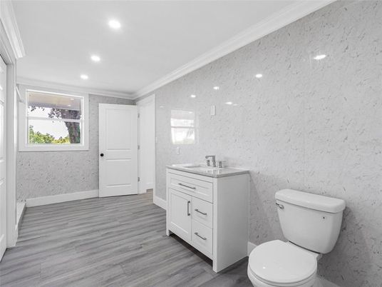 Bathroom, Interior, Recessed Lighting, Wood Texture Flooring