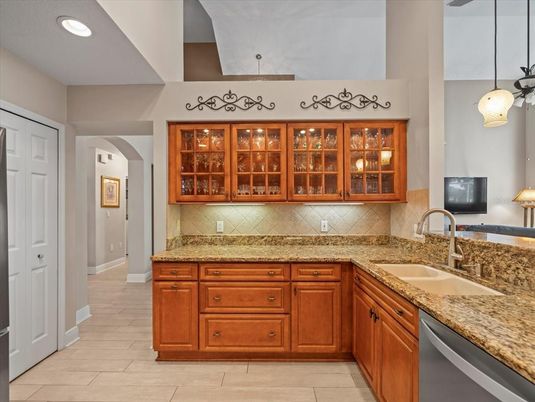 Interior, Kitchen, Pendant Lights, Recessed Lighting