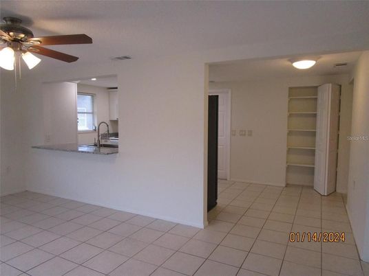 Empty room, Interior, Kitchen, Recessed Lighting