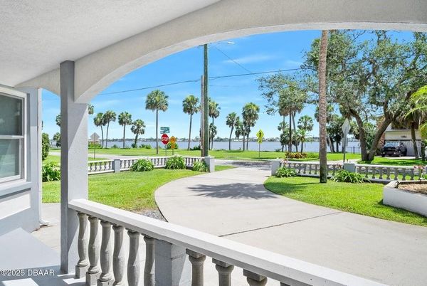 Backyard, Exterior, Water