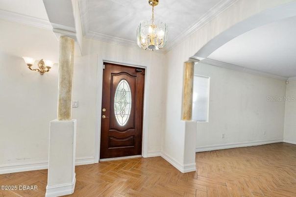 Chandelier, Interior, Wood Texture Flooring