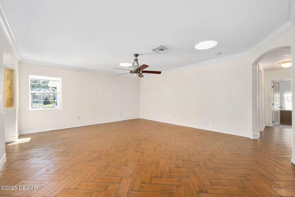 Empty room, Interior, Recessed Lighting, Wood Texture Flooring