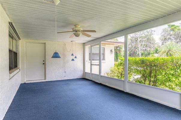 Empty room, Interior, Sun Room