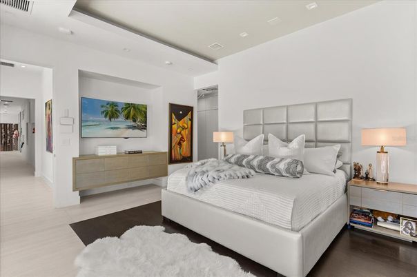 Bedroom, Interior, Recessed Lighting