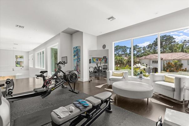 Fitness Equipment, Interior, Recessed Lighting, Wood Texture Flooring