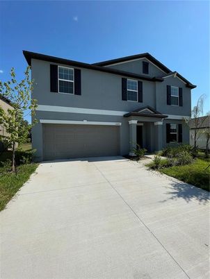 Attached, Exterior, Facade, American Craftsman