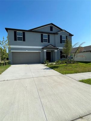 Attached, Exterior, Facade, Split Level