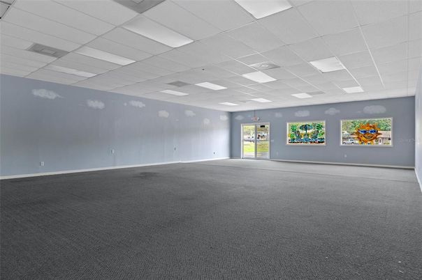 Empty room, Interior, Recessed Lighting