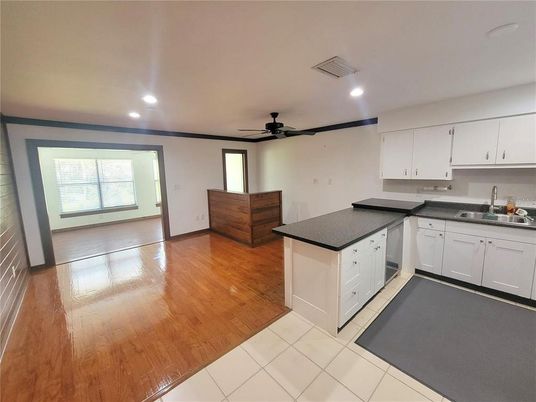 Interior, Kitchen, Recessed Lighting, Wood Texture Flooring