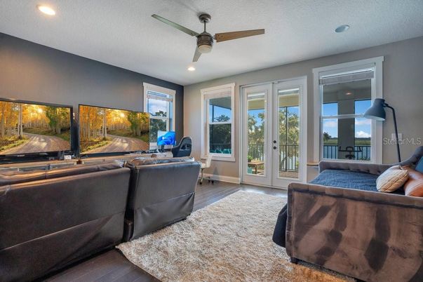 Interior, Living room, Recessed Lighting, Wood Texture Flooring