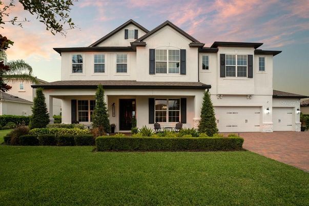 Attached, Exterior, Facade, Farmhouse