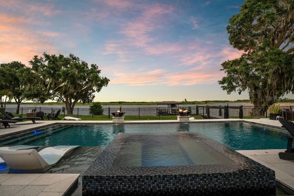 Exterior, Pool, Water