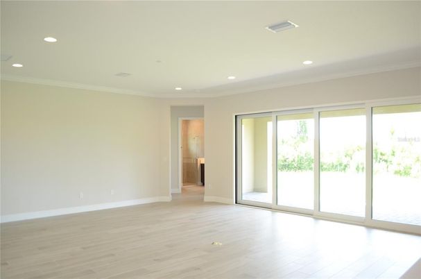 Empty room, Interior, Recessed Lighting, Wood Texture Flooring