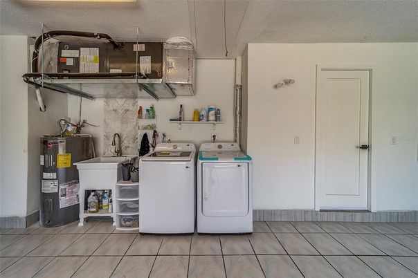 Interior, Washer