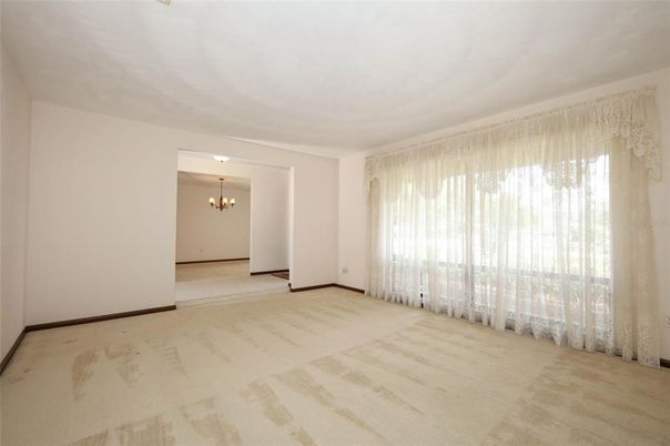 Chandelier, Empty room, Interior