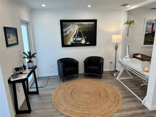 Home Office, Interior, Recessed Lighting, Wood Texture Flooring