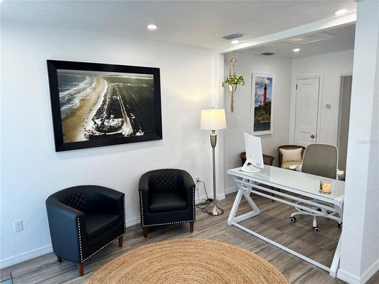 Home Office, Interior, Recessed Lighting, Wood Texture Flooring