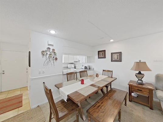 Dining room, Interior, Kitchen, Recessed Lighting, Stainless Steel Appliances