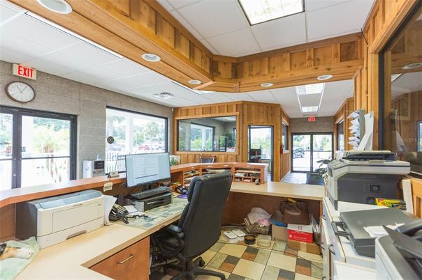 Home Office, Interior, Recessed Lighting, Wooden Walls