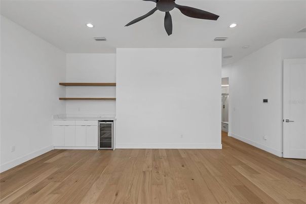 Empty room, Interior, Recessed Lighting, Wood Texture Flooring