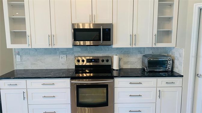 Interior, Kitchen, Stainless Steel Appliances