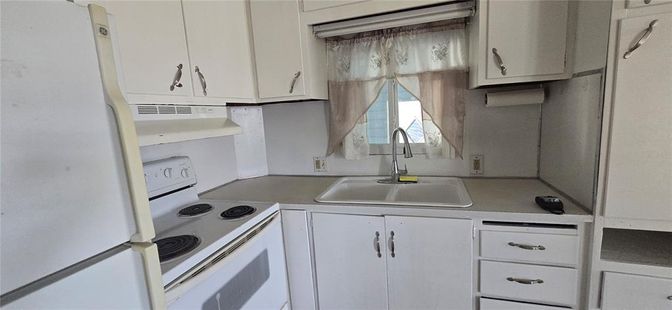 Interior, Kitchen