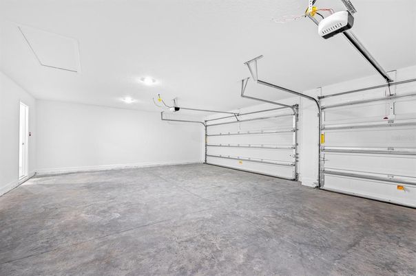 Garage, Interior, Recessed Lighting