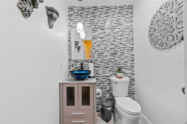 Bathroom, Interior, Pendant Lights