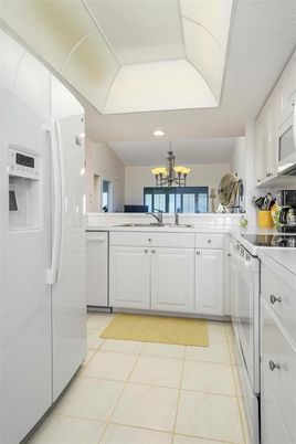 Chandelier, Interior, Kitchen, Recessed Lighting