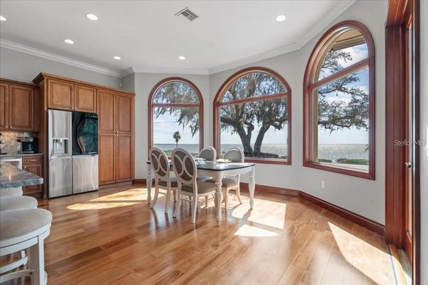 Dining room, Interior, Kitchen, Recessed Lighting, Water, Wood Texture Flooring