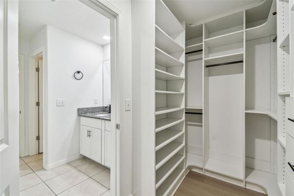 Interior, Recessed Lighting, Walk-in Closets
