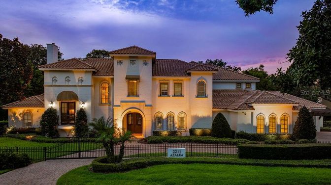 Backyard, Exterior, Facade, Mediterranean