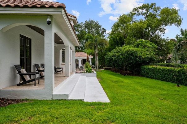 Backyard, Exterior