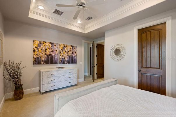 Bedroom, Interior, Recessed Lighting