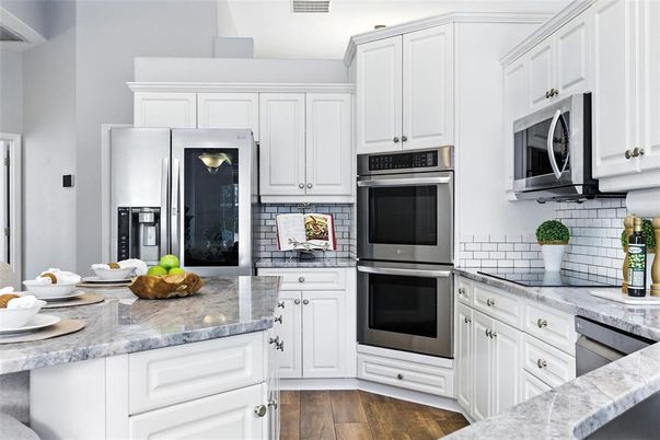 Interior, Kitchen, Stainless Steel Appliances, Wood Texture Flooring