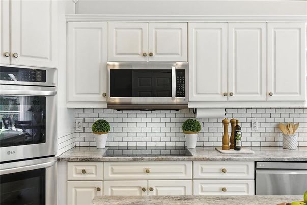 Interior, Kitchen, Stainless Steel Appliances