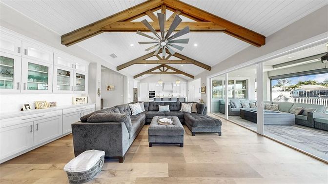 Interior, Kitchen, Living room, Pendant Lights, Recessed Lighting, Wooden Beams, Wood Texture Flooring