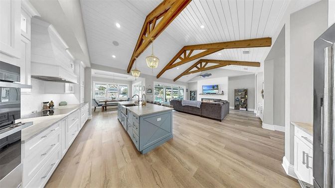 Interior, Kitchen, Living room, Pendant Lights, Recessed Lighting, Wooden Beams, Wood Texture Flooring