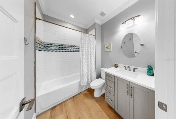 Bathroom, Interior, Recessed Lighting, Wood Texture Flooring