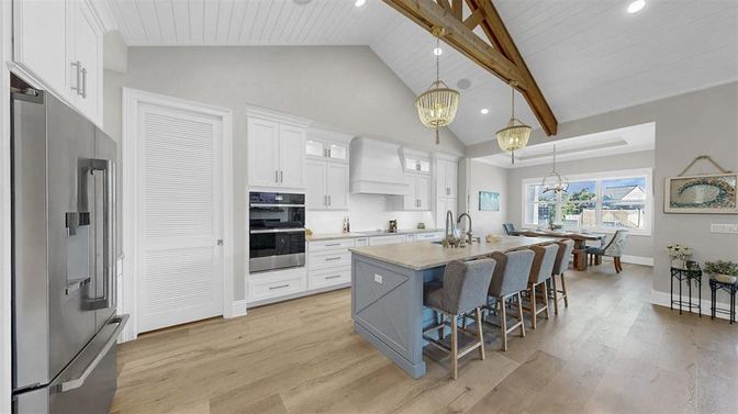 Dining room, Interior, Kitchen, Pendant Lights, Recessed Lighting, Stainless Steel Appliances, Wooden Beams, Wood Texture Flooring